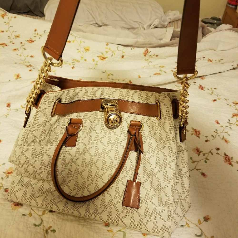 MICHAEL KORS BAG